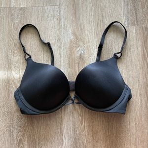Victorias Secret bombshell bra
